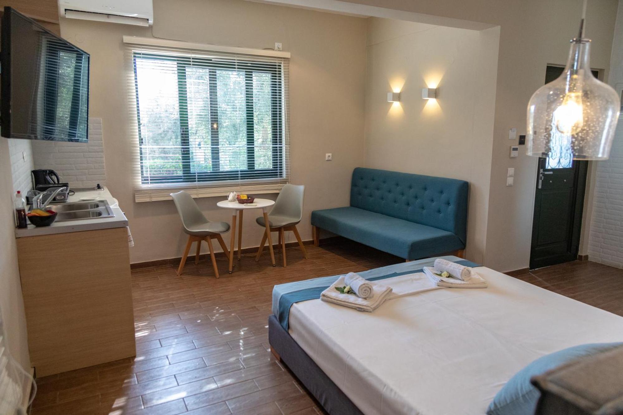 Ampoulos Rooms & Apartments Кедро Экстерьер фото